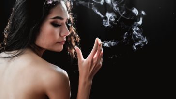 Sexy Smoking Females Pics